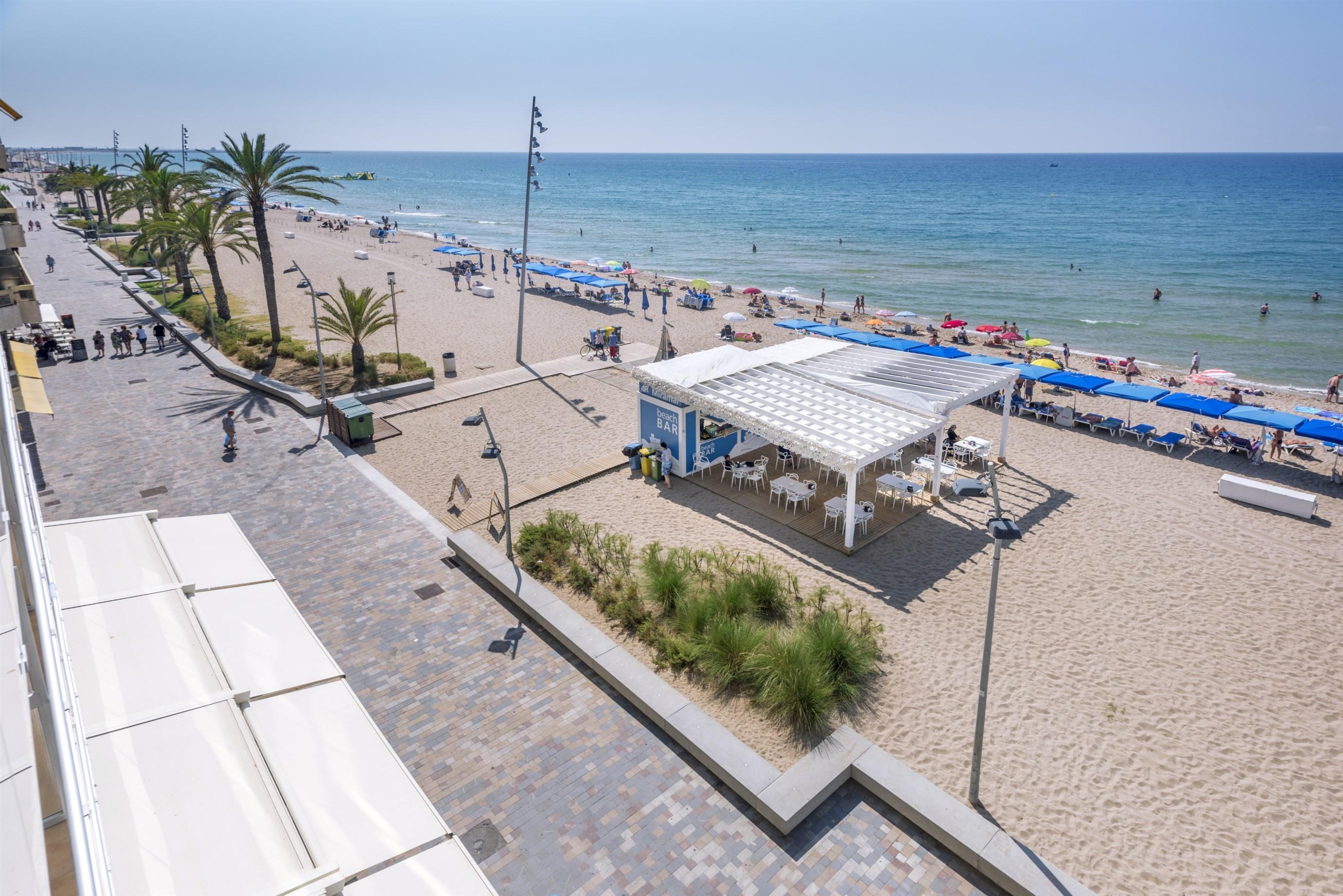 4r Miramar Hotel 3*